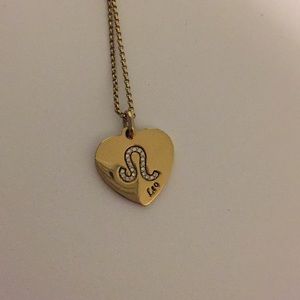 Juicy couture Leo zodiac pendant